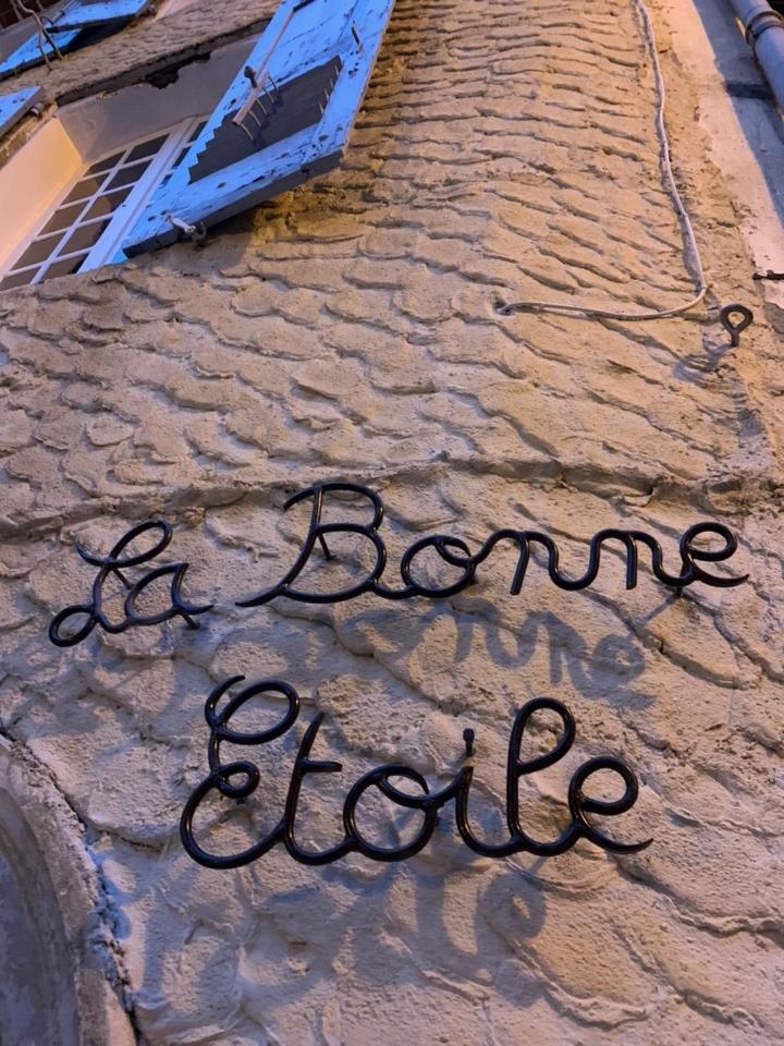 La Bonne Etoile - The Good Star Moustiers-Sainte-Marie Exterior foto